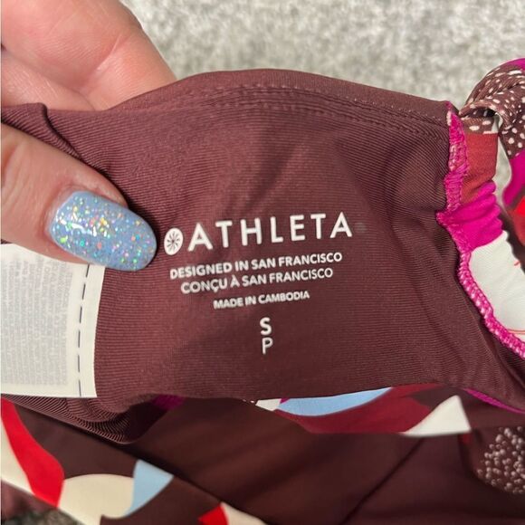 Athleta Plunge Bikini Top  D-DD - Picture 9 of 13